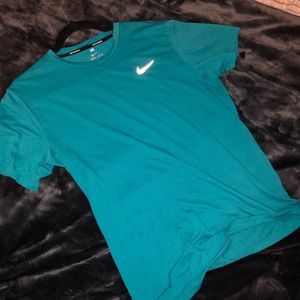 Nike men’s Running Shirt